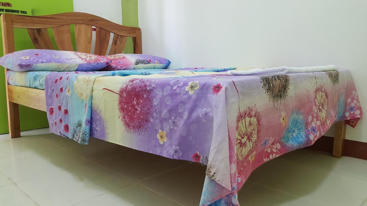 Casaoro Homestay Puerto Princesa Екстериор снимка