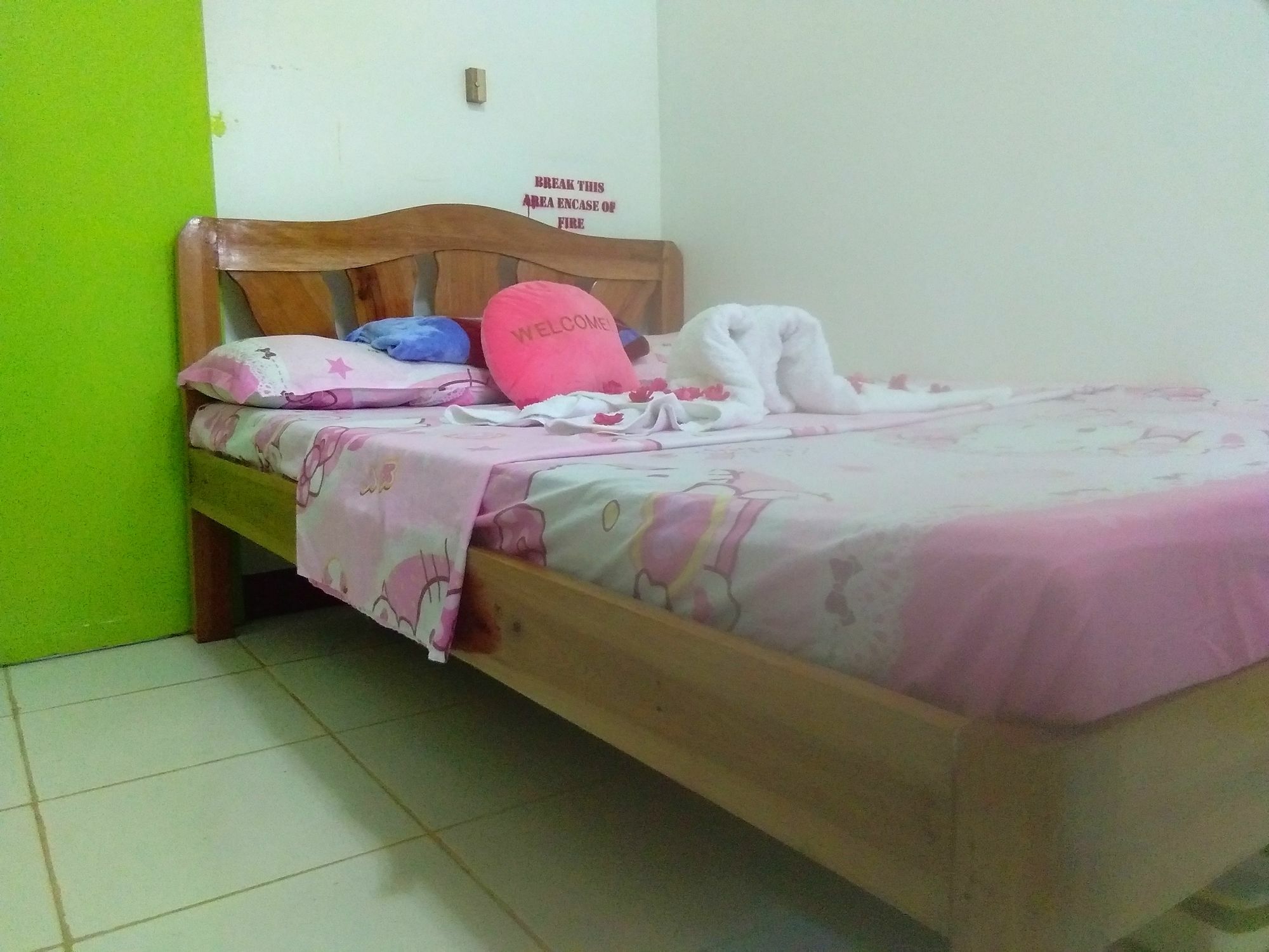 Casaoro Homestay Puerto Princesa Екстериор снимка